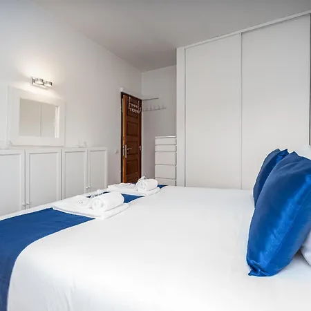 Retreat With Sea View #1972 Budens