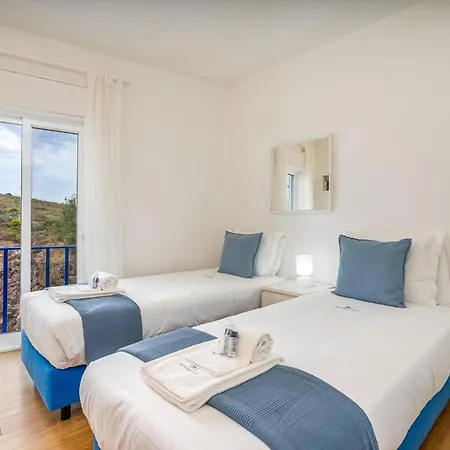 Retreat With Sea View #1972