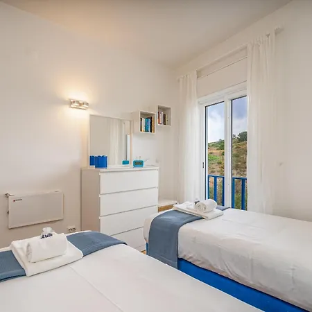 Retreat With Sea View #1972