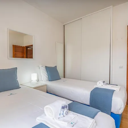 Retreat With Sea View #1972 * Budens