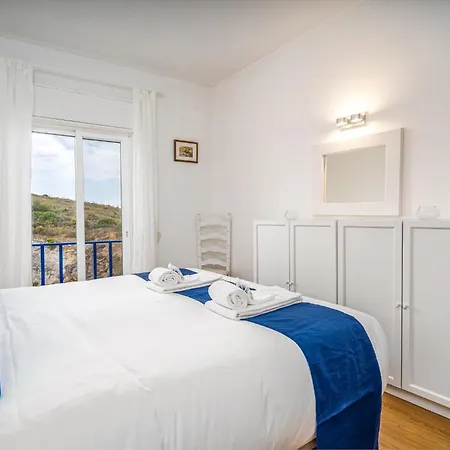 Retreat With Sea View #1972 *